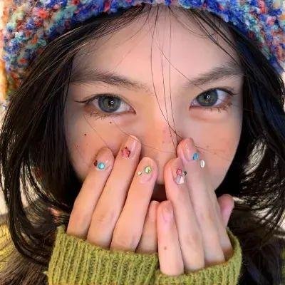 君有云